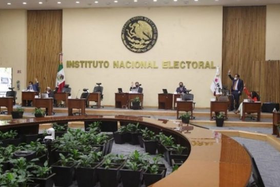 INE ordena retirar comunicado de los gobernadores de la 4T, es propaganda