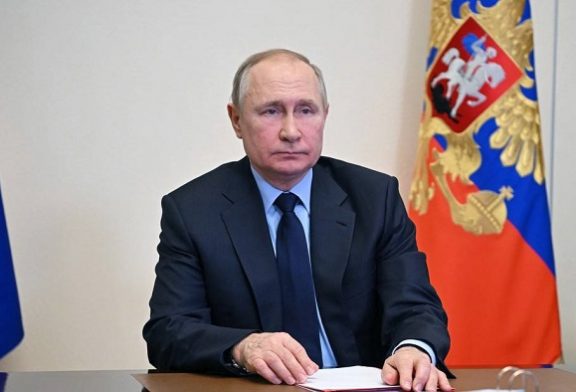 Putin ordenar colocar en alerta sus fuerzas de disuasión nuclear