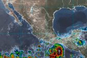 Huracán Agatha ya es categoría 1; activan alerta amarilla en Oaxaca y Chiapas