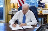 Joe Biden firma iniciativa para apoyar a Ucrania