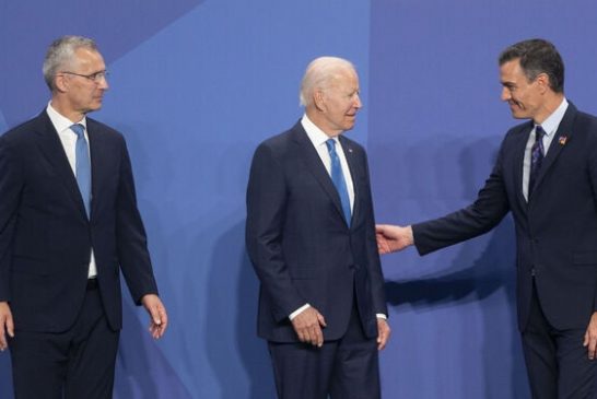 Anuncia Biden establecimiento de un cuartel general permanente en Polonia