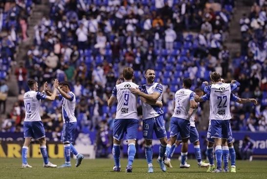 Puebla vence a Santos y ocupa el primer lugar en la tabla general