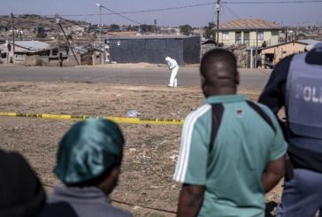 Tiroteos en bares de Sudáfrica dejan al menos 19 muertos