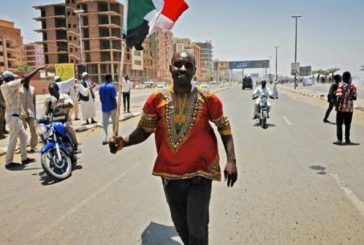 Protestan miles en Sudán por muertes en disputas por la tierra
