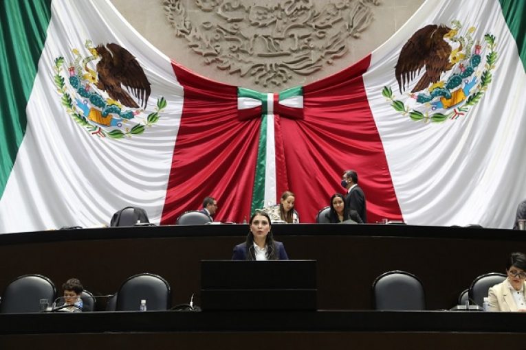 Proponen facultar al Congreso para expedir Ley General de Imagen Institucional del Estado Mexicano