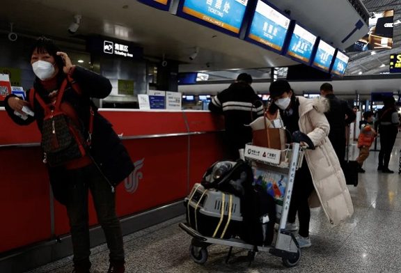 Finalizan en China cuarentenas obligatorias para viajeros por covid