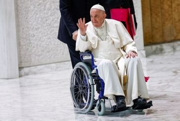 El Papa fue llevado al hospital por problemas respiratorios