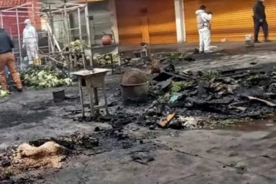 Mueren 9 personas en incendio provocado en Central de Abasto de Toluca