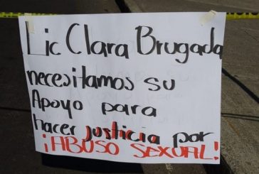 Cierran vialidad y exigen que la Alcaldía Iztapalapa aporte información de maestro abusador sexual