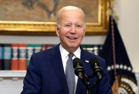 Biden asegura el apoyo de Estados Unidos a Ucrania