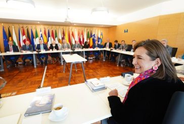 Se reúne Xóchitl Gálvez con embajadores, miembros de la Unión Europea